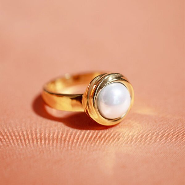 Sally Ring – Perle Ring i Guld - Image 2